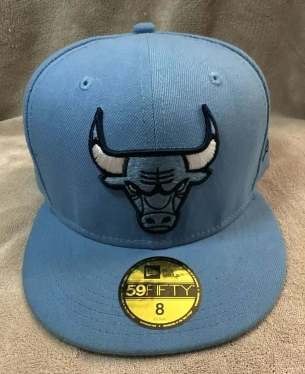 New Era Chicago Bulls 59FIFTY Fitted Hat, Light Blue, Size 8